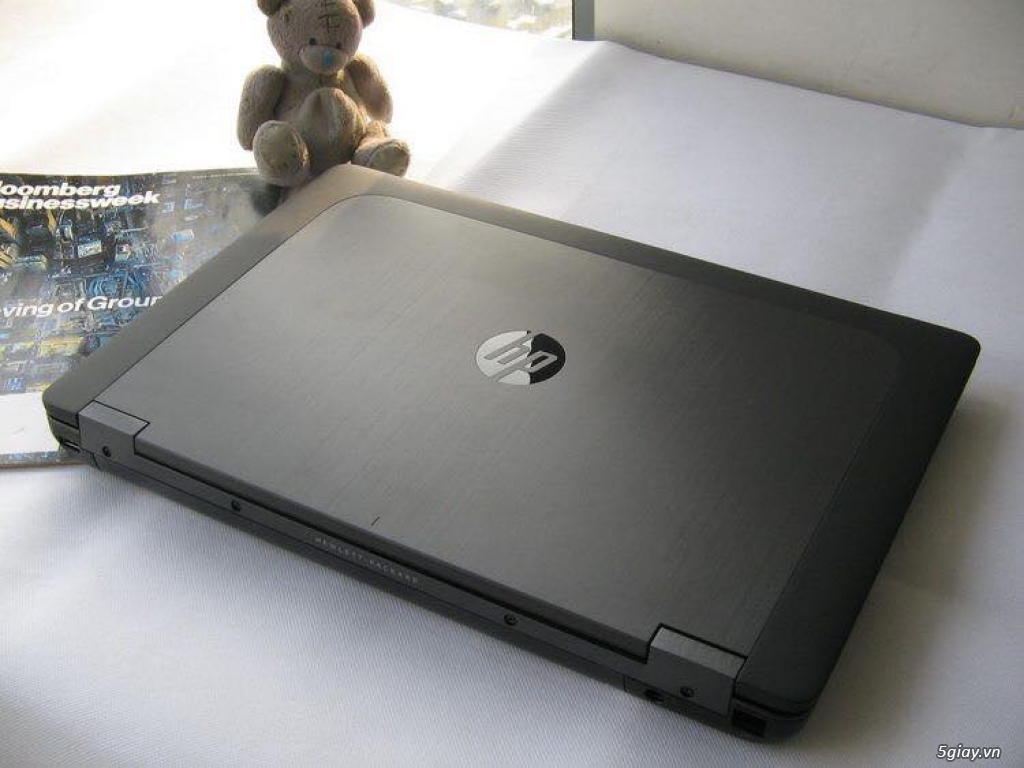 Laptop HP I7 6340HQ. Ram 8G. Card 3G. BH 1 Năm - 3