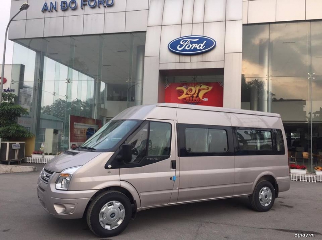 Bán xe Ford Transit Mid 2018 mới 100% trả góp lên tới 90%,giao tận nơi - 4