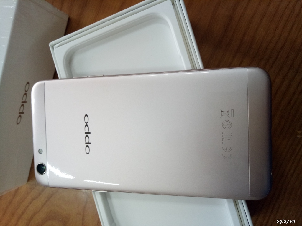 Bán điện thoại oppo F3 Full box mới leeng keeng