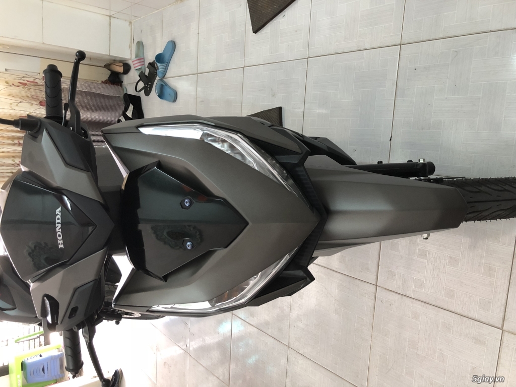 Cần bán vario 150 dk 10/2017 odo 1700km ổ khoá Smartkey + Ohlins - 1