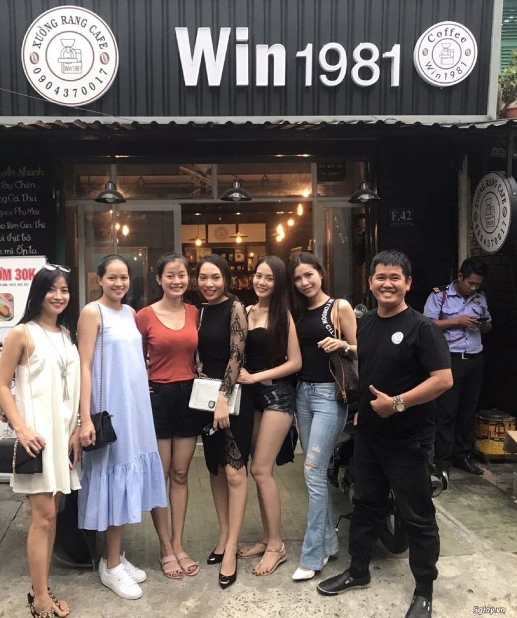Cần sang lại Quán Cafe cơm văn phòng