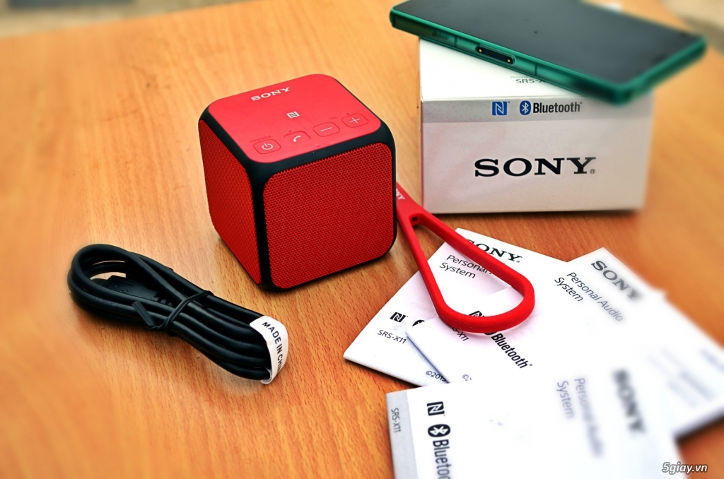 Cần bán: Loa Bluetooth Sony SRS-X11