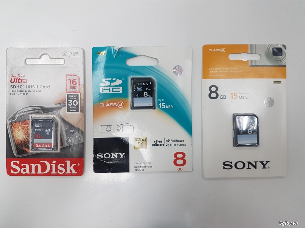 Cần bán: Thẻ nhớ máy ảnh Sony 8GB, Sandisk 16GB