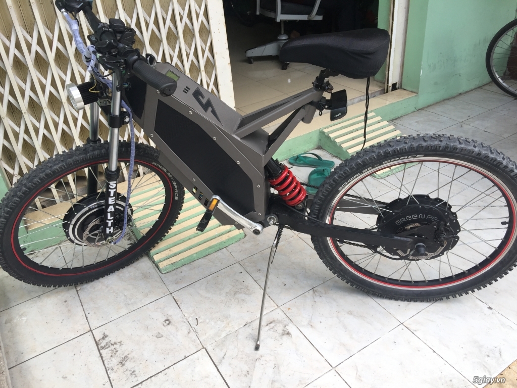 Xe điện độ Stealth b52 - 4