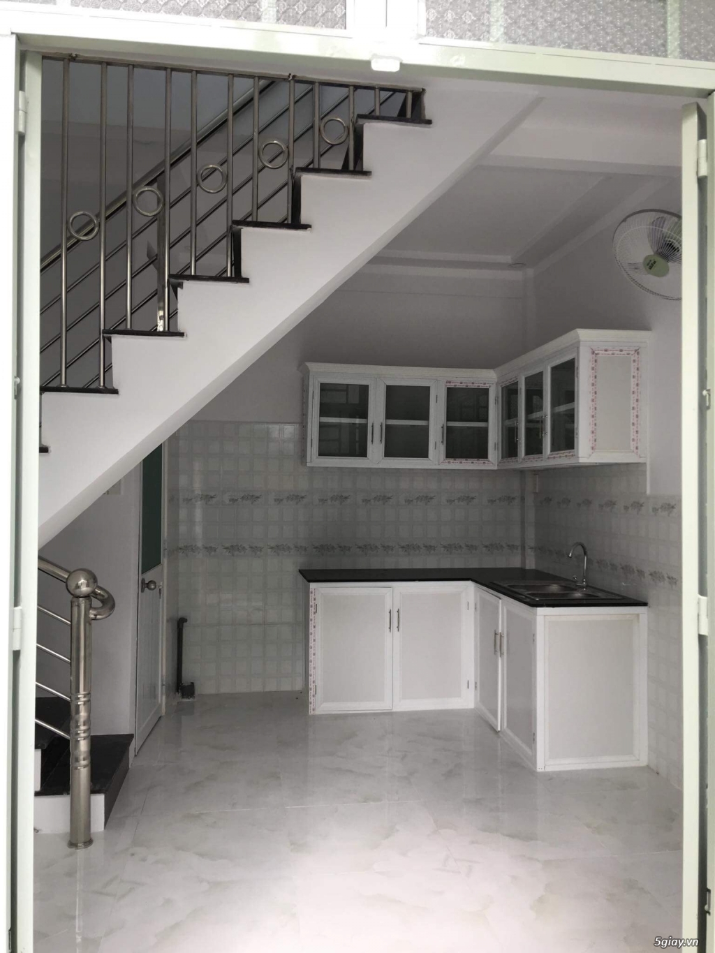 Bán nhà mới xây - 2