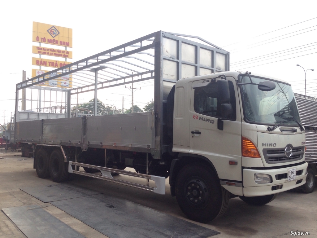 Xe tải Hino FL 16 tấn thùng dài - 2