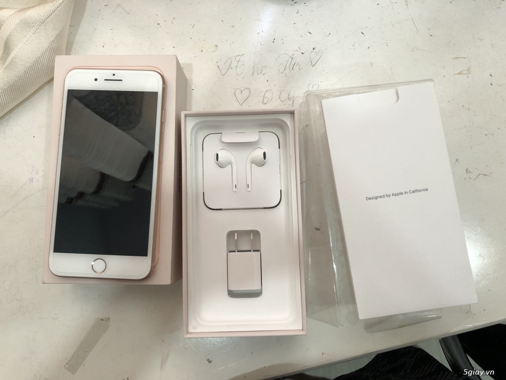 Iphone 8 plus gold qte 99% - 1