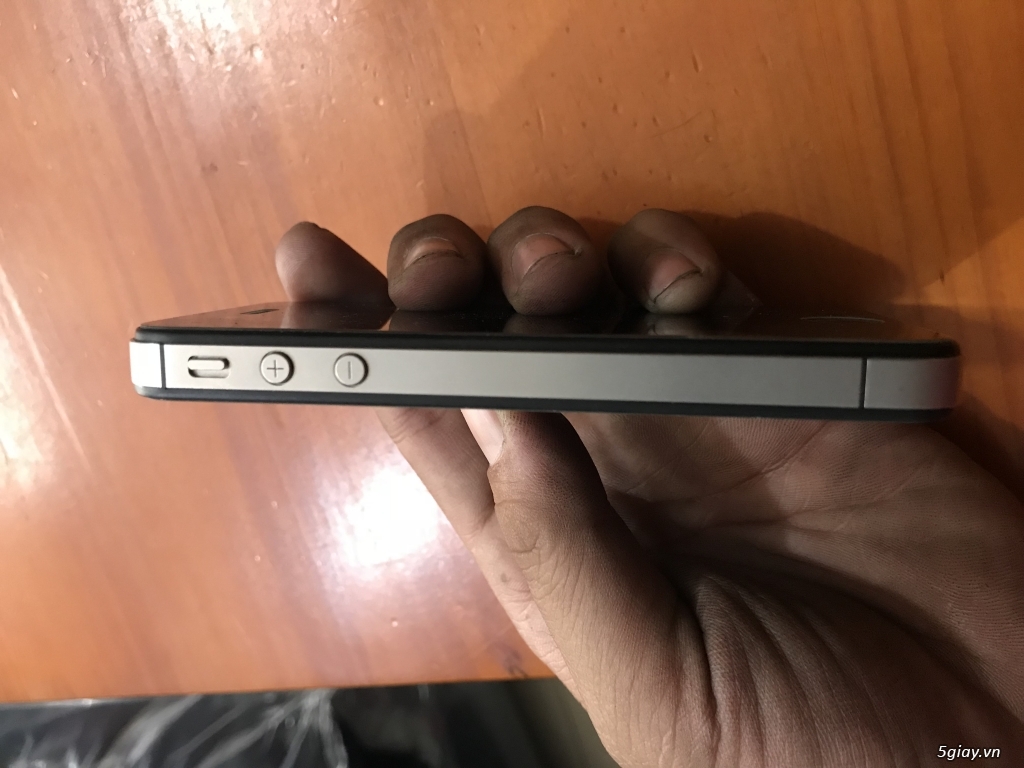 Ip 4s nguyên zin mới 99% - 3
