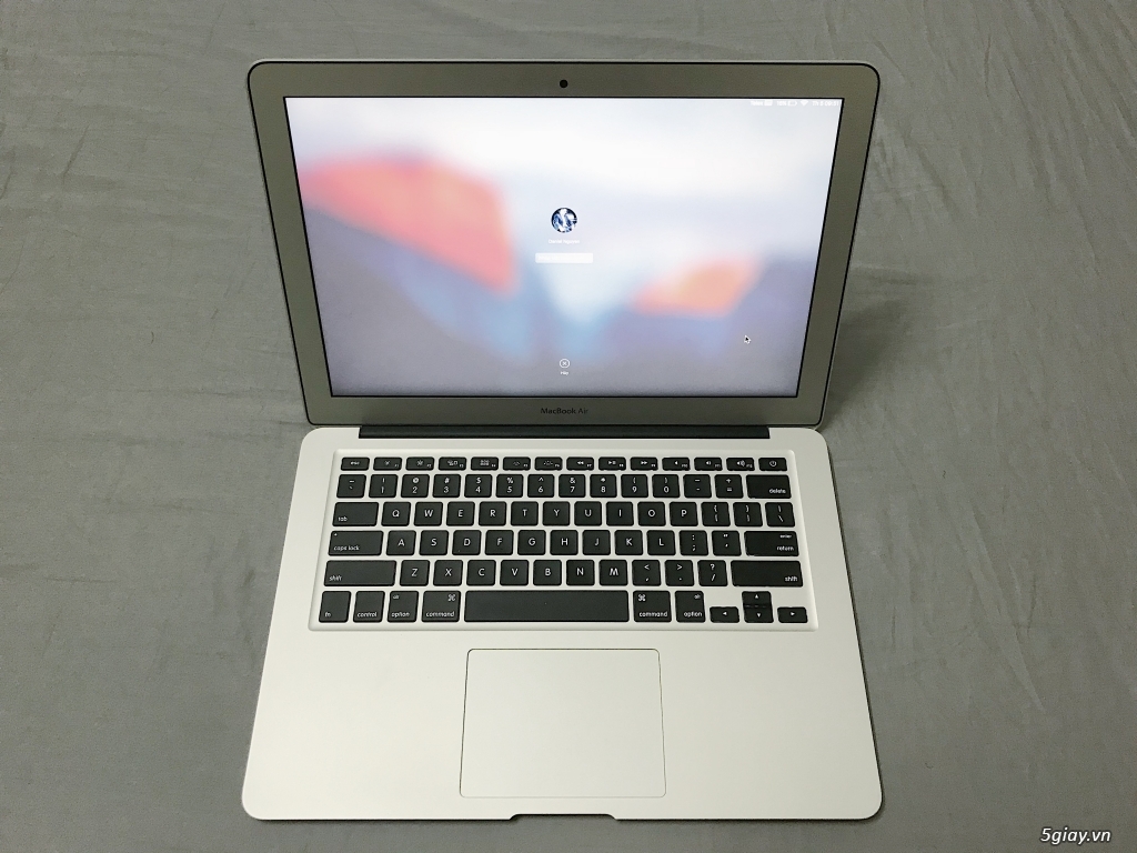 Macbook Air MMGF2 2016 - i5 8GB 128 full box - 2