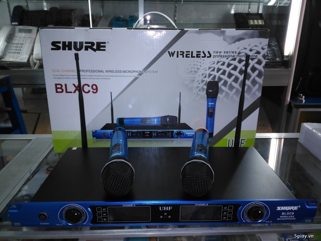 Micro không dây karaoke Shure BLX-C9 hát hay, không hú rít, giá đẹp - 4