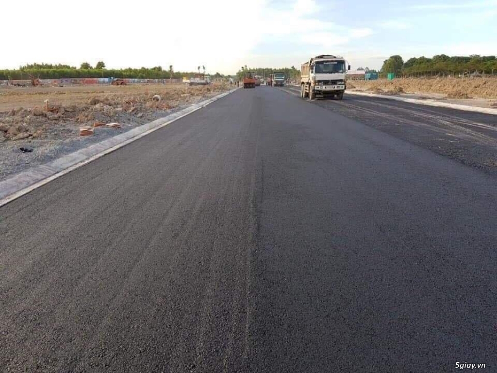 cần bán 100m2 đất MT đường NGUYỄN ÁI QUỐC, cơ hội tăng giá cao