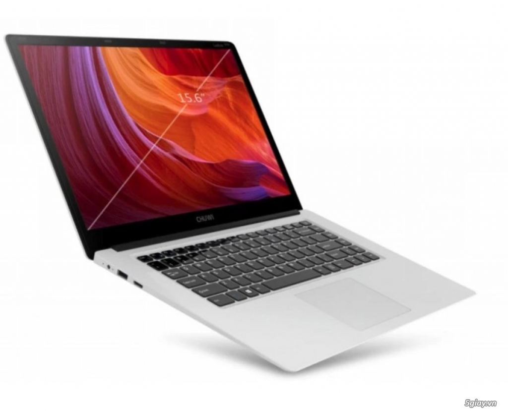 Laptop NoteBook Chuwi 15.6 inch Ultra-light Z8350 4G 64G Windown 10