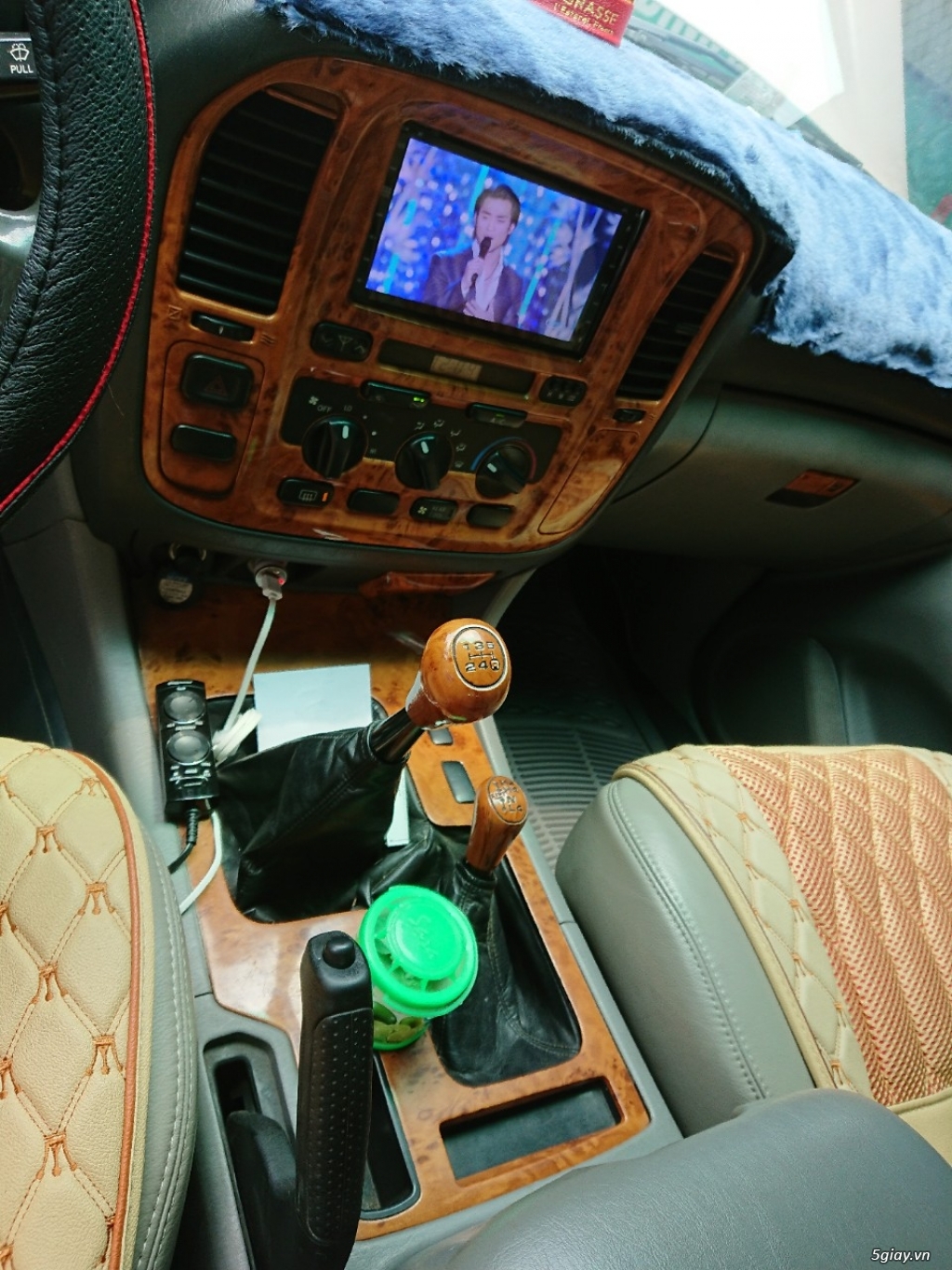 cần bán xe toyota lancruiser đời 2000 - 1