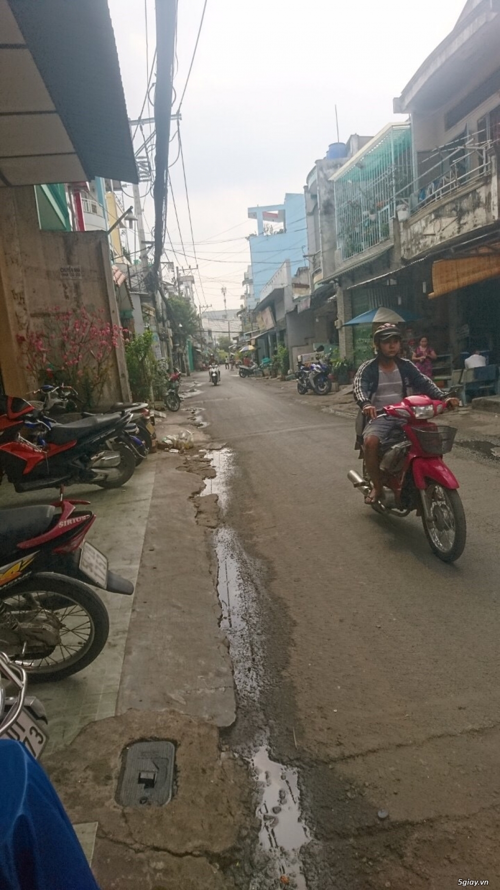 Cần bán nhà MT 151/12 Luỹ Bán Bích .Q:Tân phú - 4