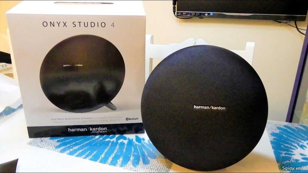 Loa Harman Kardon Onyx Studio 4 Wireless Bluetooth Speaker Black (New
