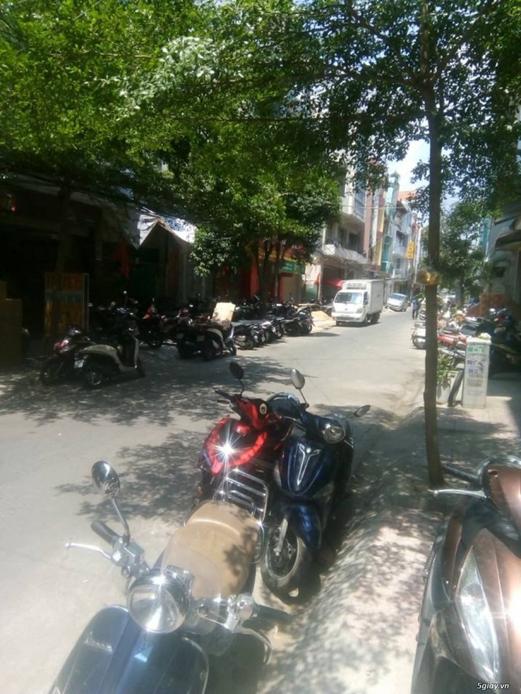 Cho thuê văn phòng khu Nguyễn Hữu Cảnh ngay Quận 1 - 4