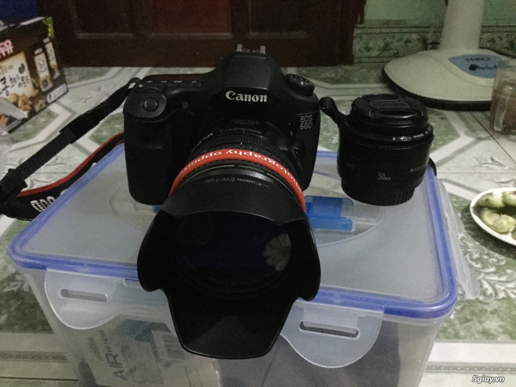 Cần bán combo Canon 60D hoặc trao đổi với Sony A6000 +Kit