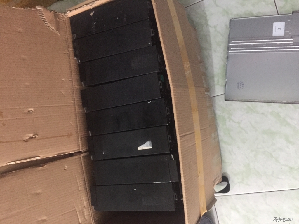 Em về vài chục máy bộ Dell mini - 4