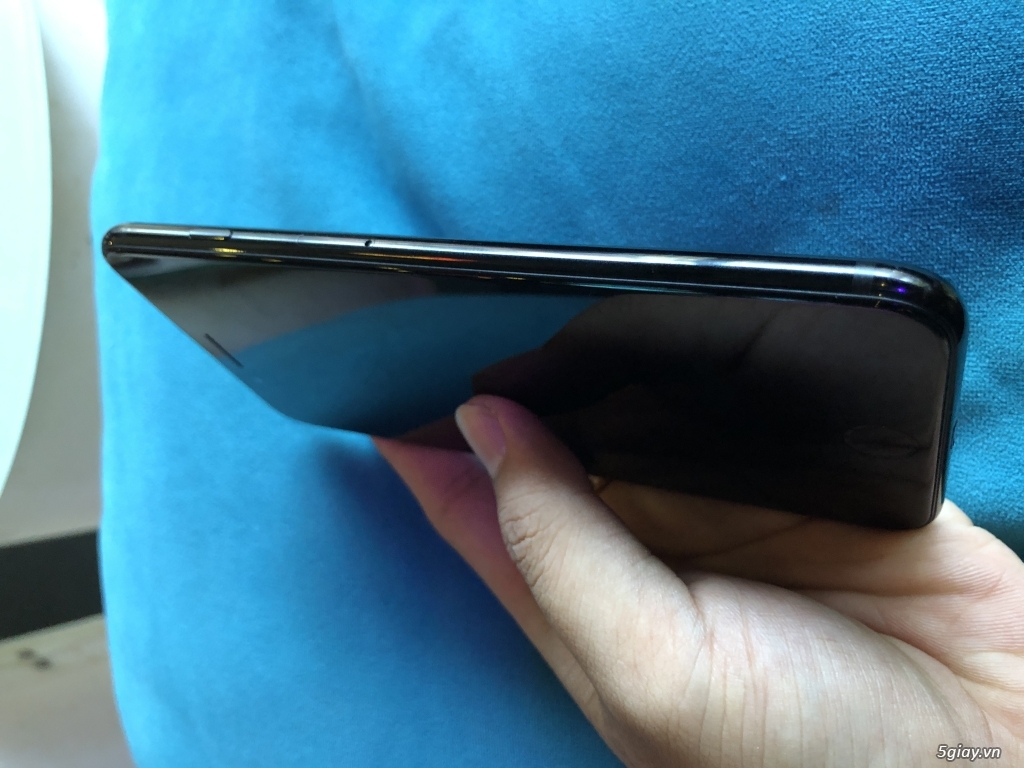 Iphone 7 Plus lock 128Gb màu Jetblack