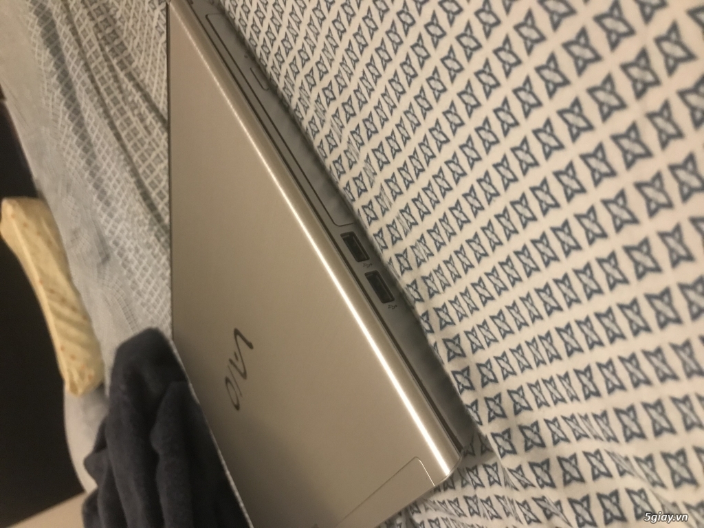 Laptop Vaio xách tay Mỹ - 4