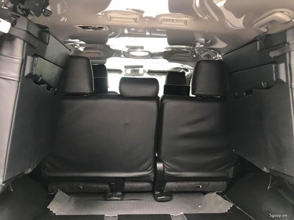 Fortuner 2.4G 4x2MT 7/2017, số tay 1 cầu, xe quá đẹp - 9