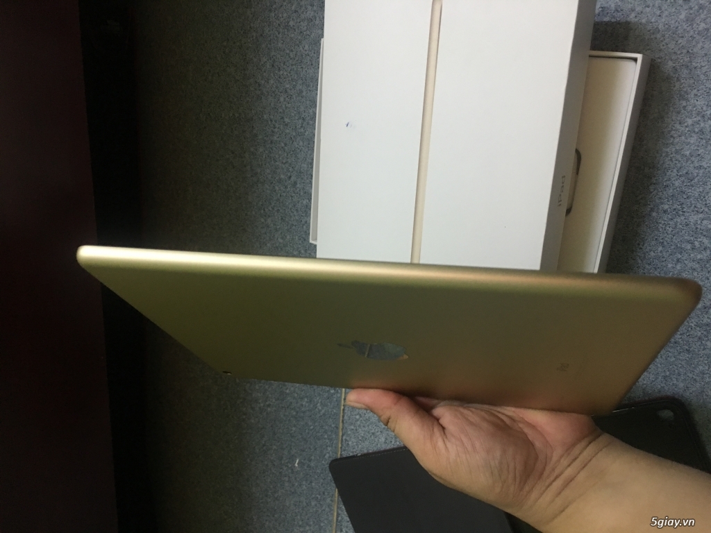 Ipad 2017 32gb only wifi màu vàng còn bảo hành VTA - 2