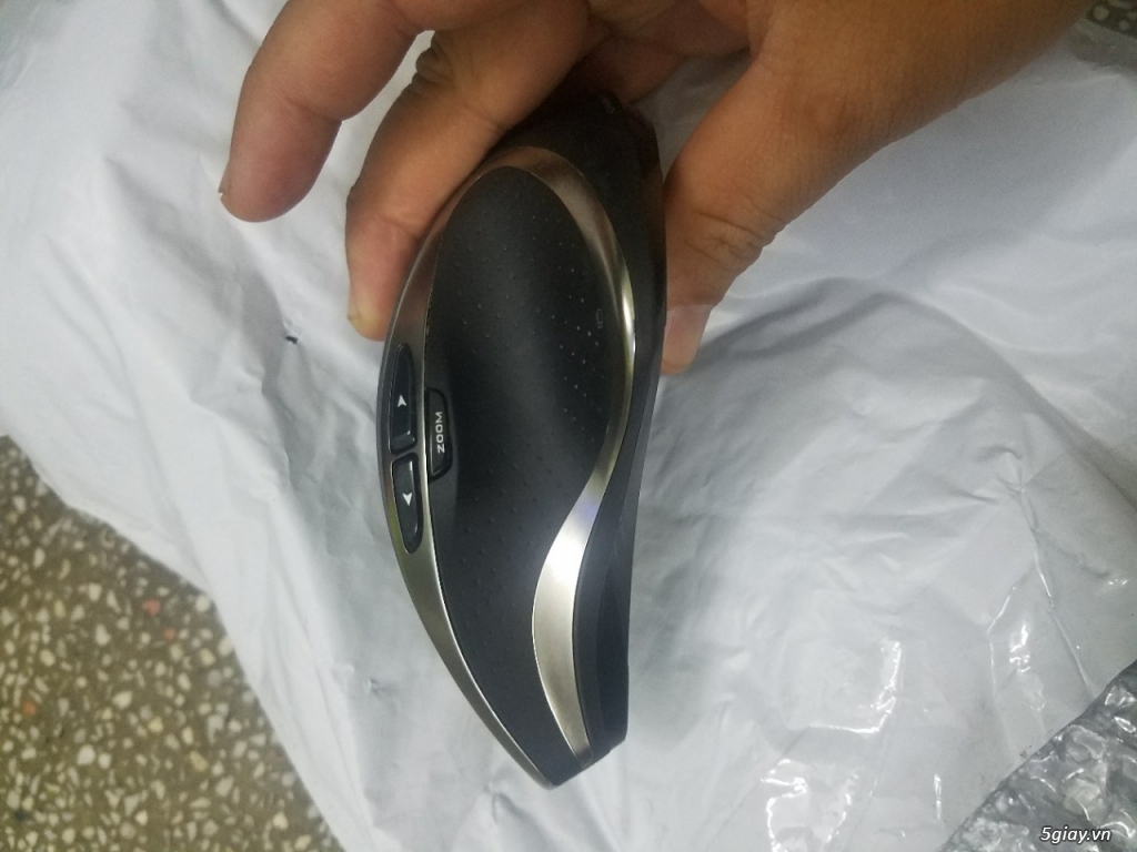 Chuột Không Dây Logitech Performance Mouse MX™ M950 - 1