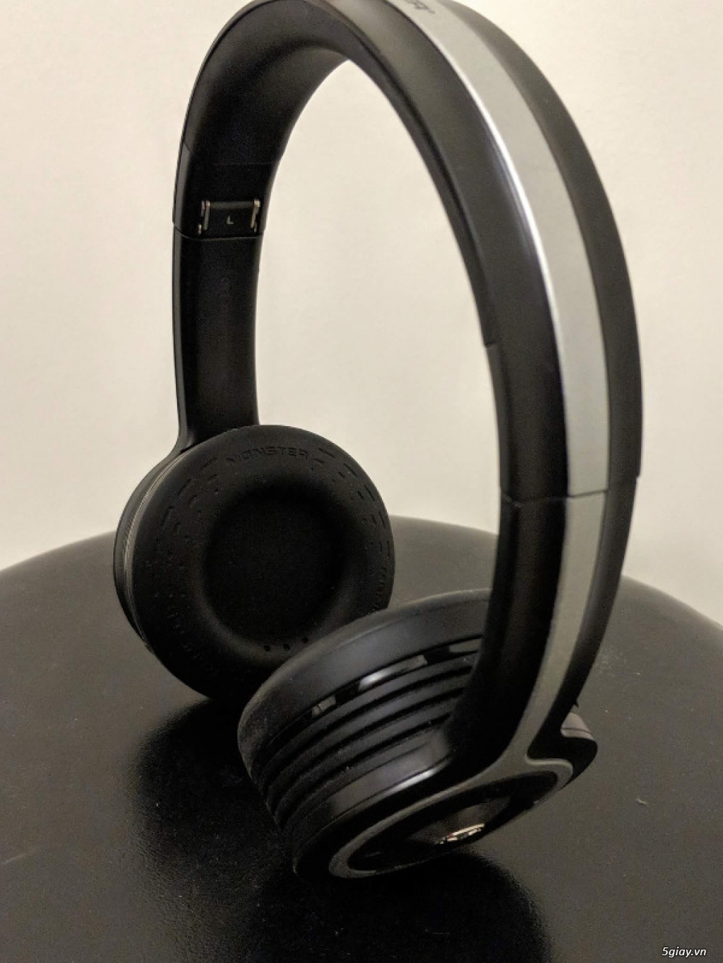 On-ear thể thao bluetooth Monster I-sport Freedom - 4