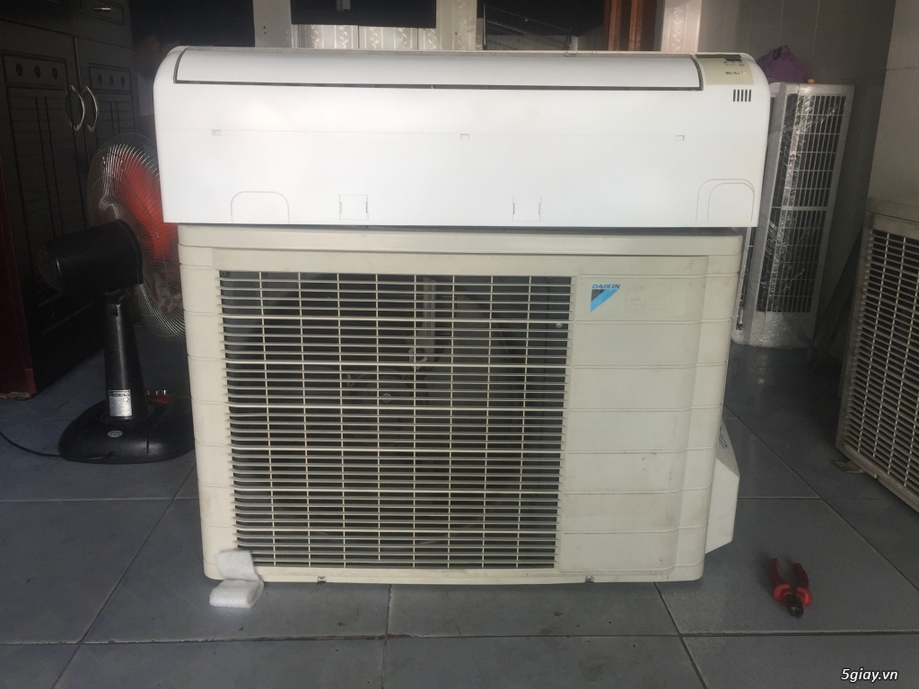Máy lạnh daikin