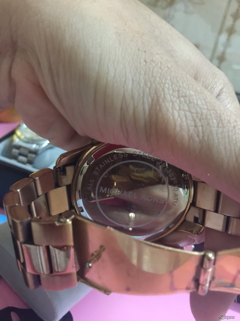 Đồng hồ Michael Kors (MK8096) Ít sử dụng - 2