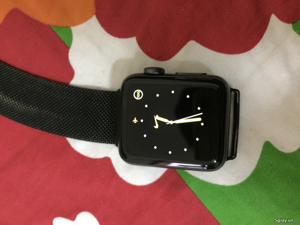 Cần bán applewatch s3 size 38 còn bh 12/2018 - 2