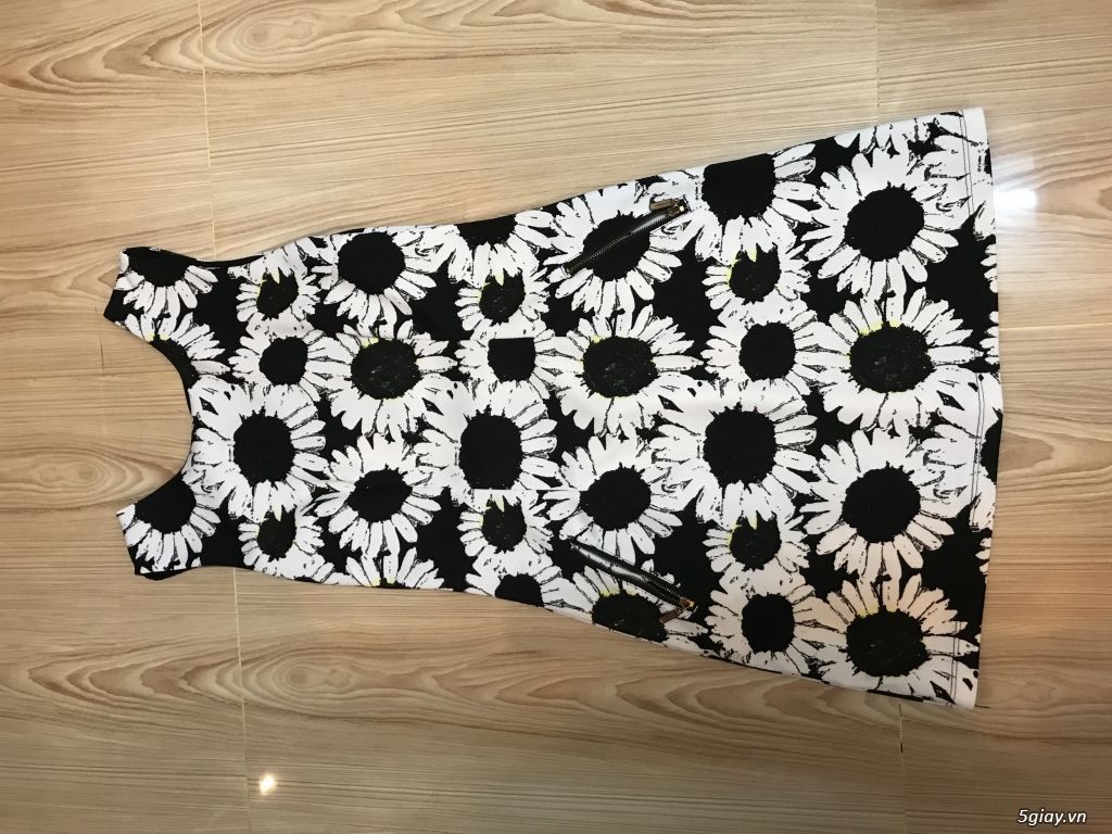 Thanh lý đầm thời trang kiểu dáng đẹp trẻ trung 50K - 13