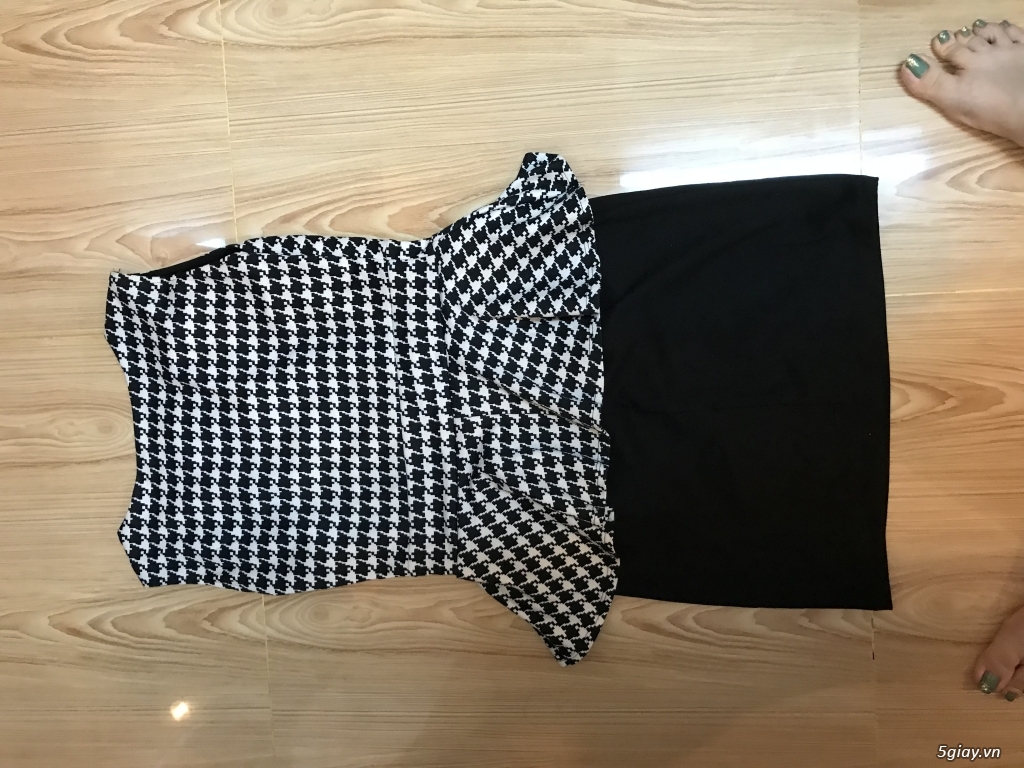 Thanh lý đầm thời trang kiểu dáng đẹp trẻ trung 50K - 28