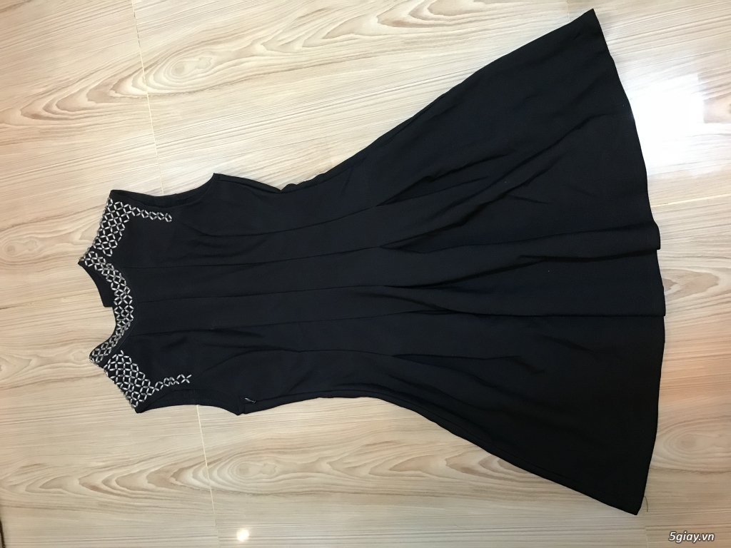 Thanh lý đầm thời trang kiểu dáng đẹp trẻ trung 50K - 27