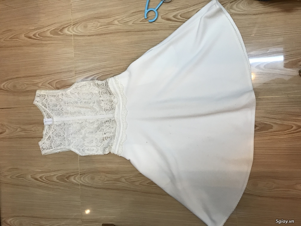 Thanh lý đầm thời trang kiểu dáng đẹp trẻ trung 50K - 2