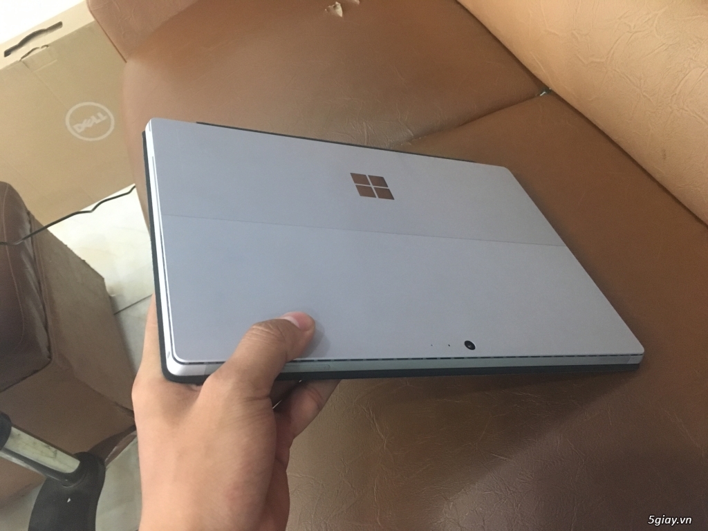 Surface Pro 5 core i7 thế hệ 6 + Type Cover mới 99̀% - 5