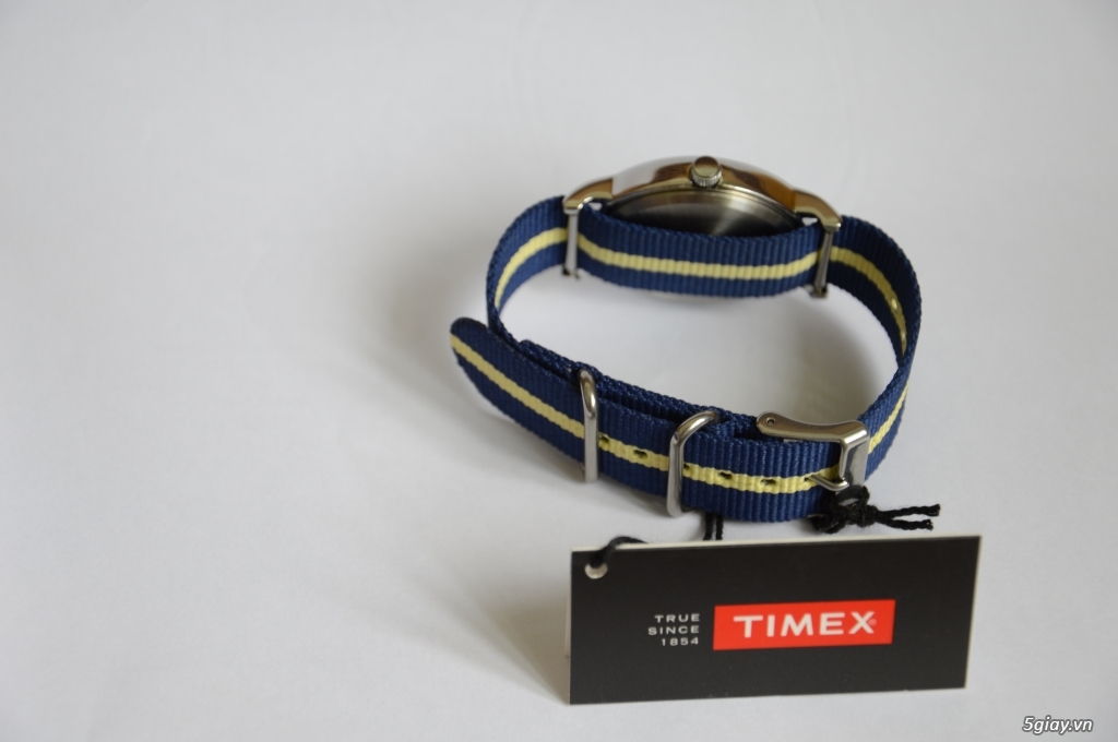 Đồng hồ Timex new 100% còn bảo hành