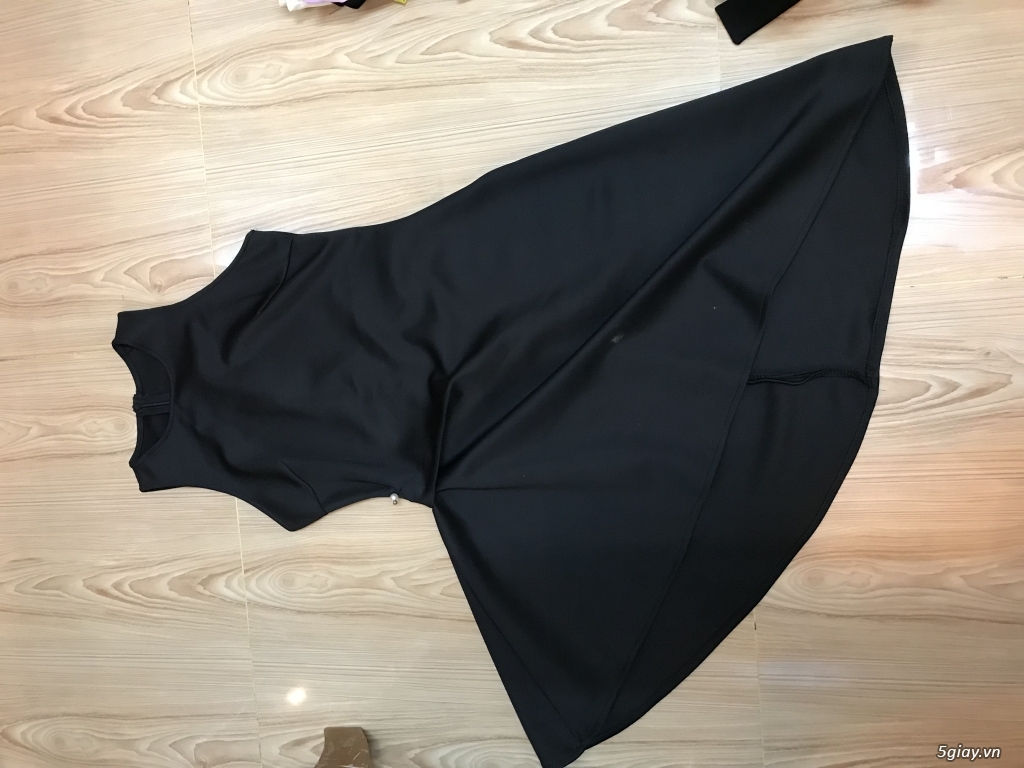 Thanh lý đầm thời trang kiểu dáng đẹp trẻ trung 50K - 11