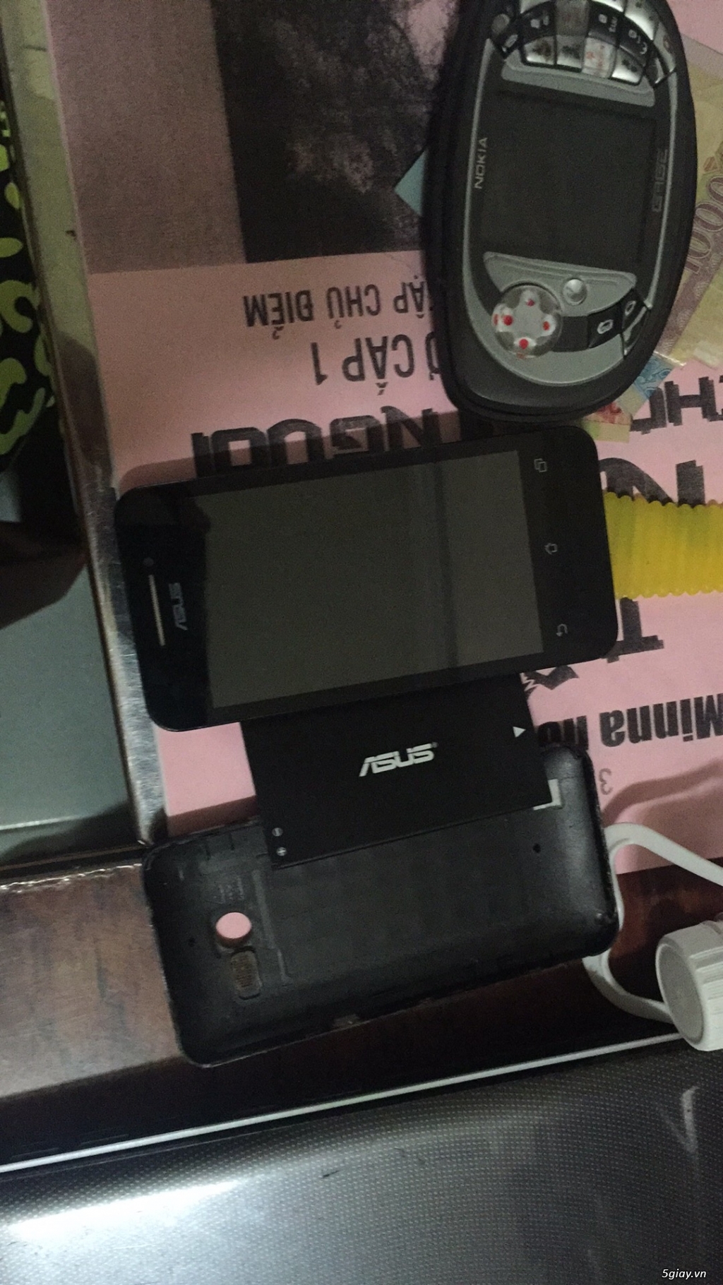 Asus zefone 4 treo logo - 1