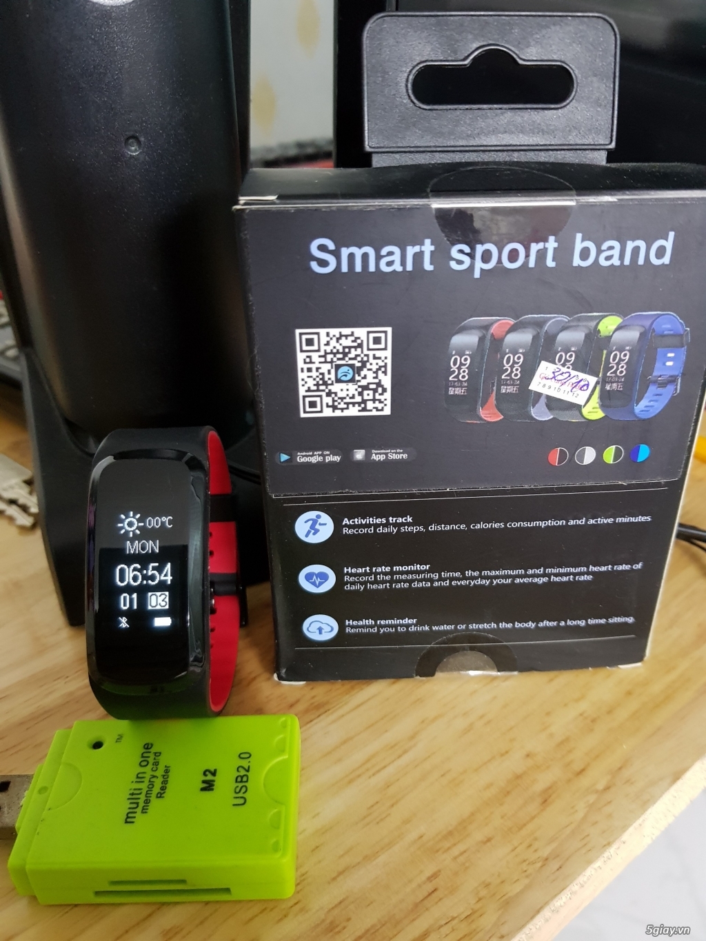 Đồng hồ thông minh Smartband No.1 F4