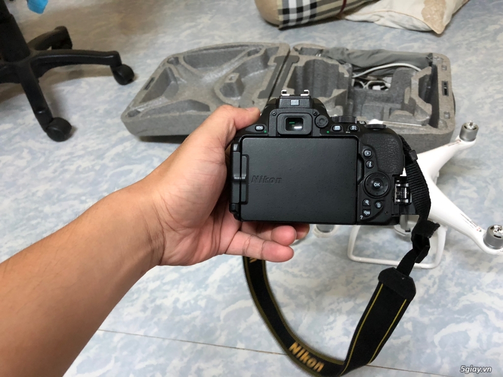 Cần bán Nikon D5600 Kit AF-P 18-55mm VR  like new 99% - 2