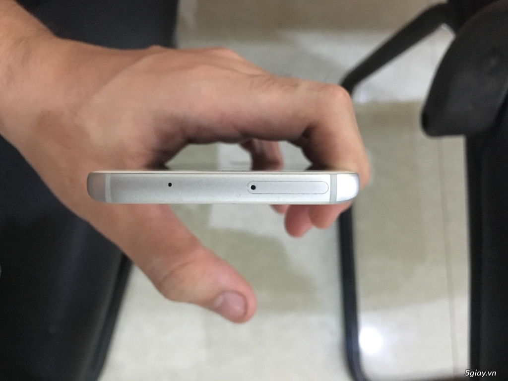 HCM - SamSung Galaxy S7 trắng 2sim (G930FD)