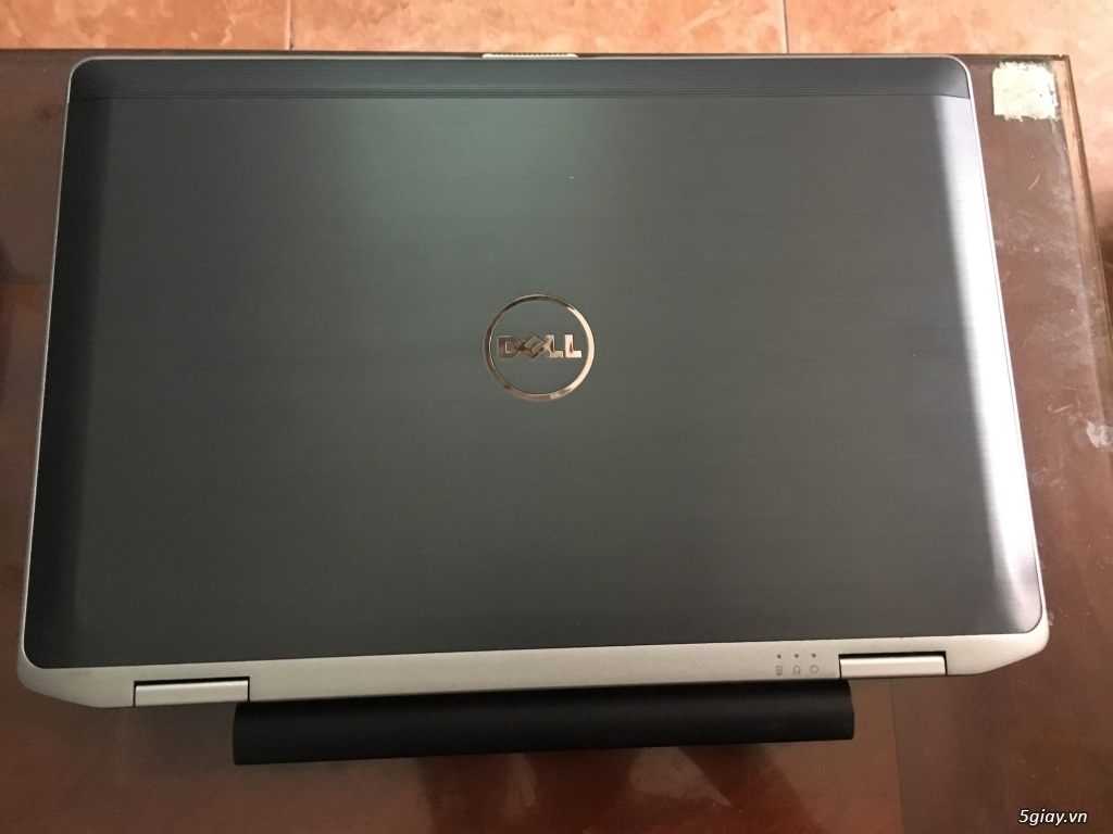 Bán Laptop Dell E6430 i5-3340 thế hệ 3 Ram 4G HDD 320G. Giá 4.800.000 - 9