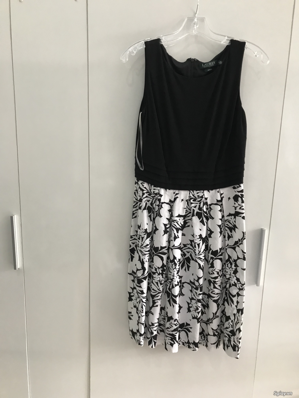 Shop lê vinh chuyên quần áo nữ cho các shop