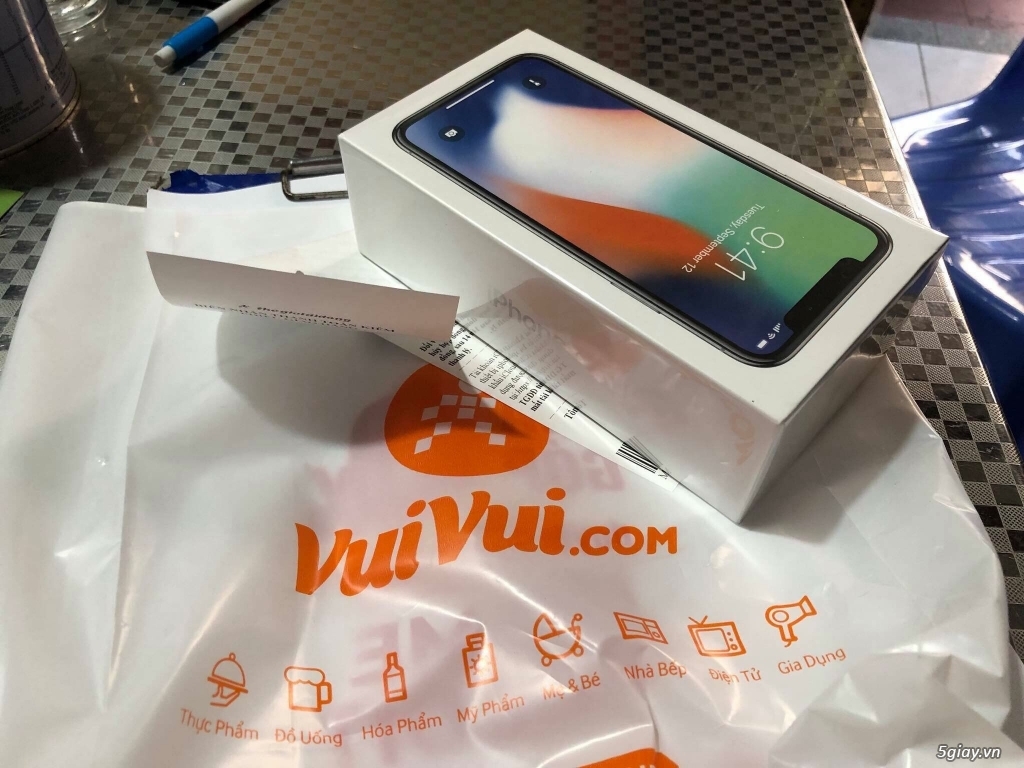 Bình thạnh chuyên thu mua điện thoại samsung iphone oppo trả góp mới củ giá cao nhanh gọn - 1