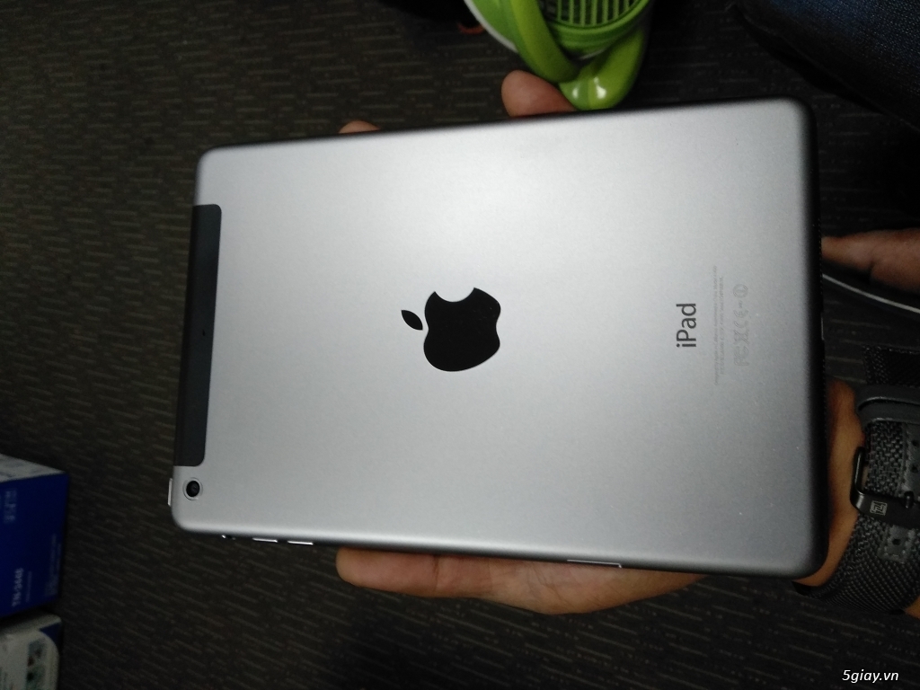Cần bán IPAD Mini 2 32GB 4G Màu Space Grey - 1