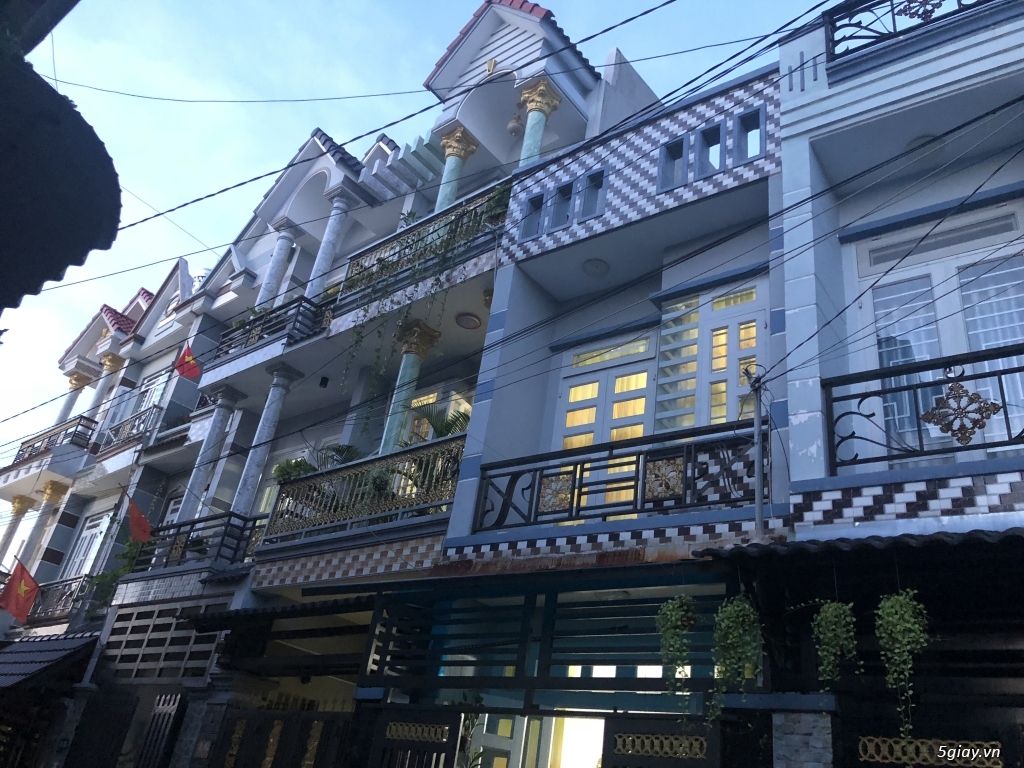 Cần bán nhà vào ở ngay quân 12 - 4