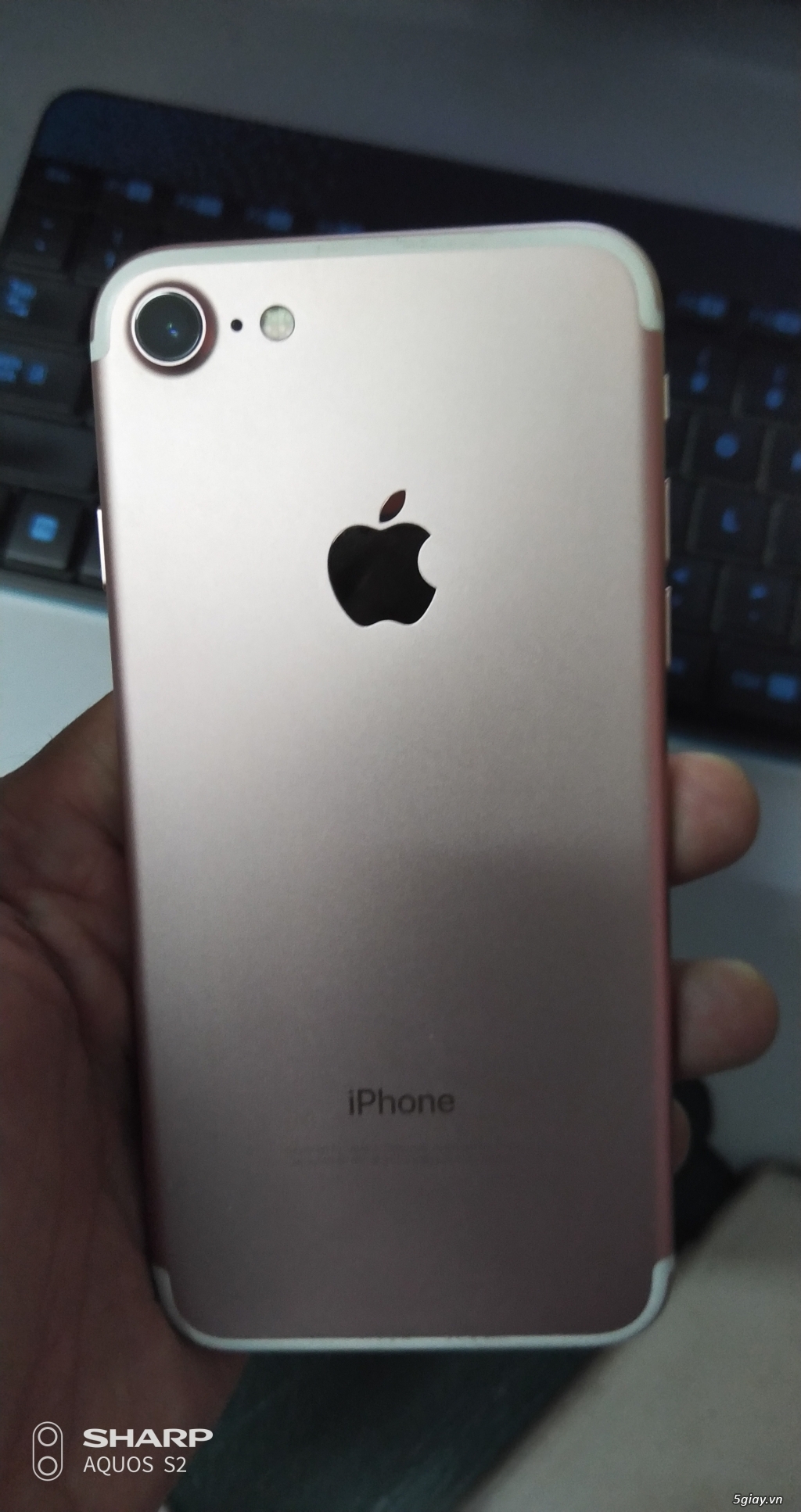 Cần bán 1 máy Samsung S7 bản Mỹ hoặc iPhone 7 quốc tế màu gold 128Gb - 5