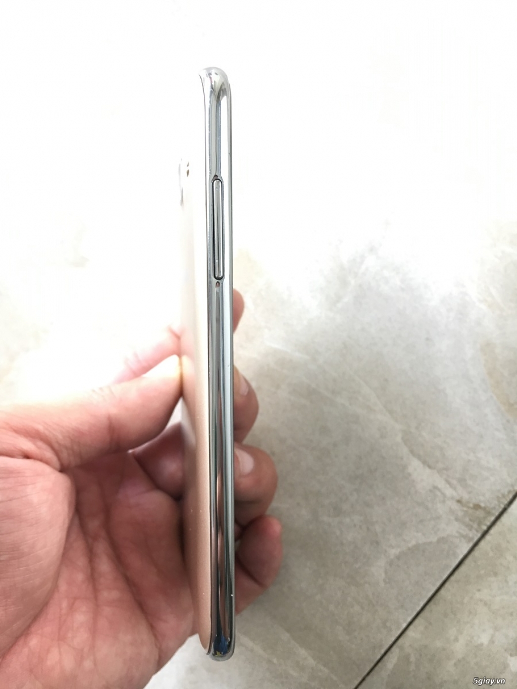 Samsung J500 Vàng đẹp như mới - 2