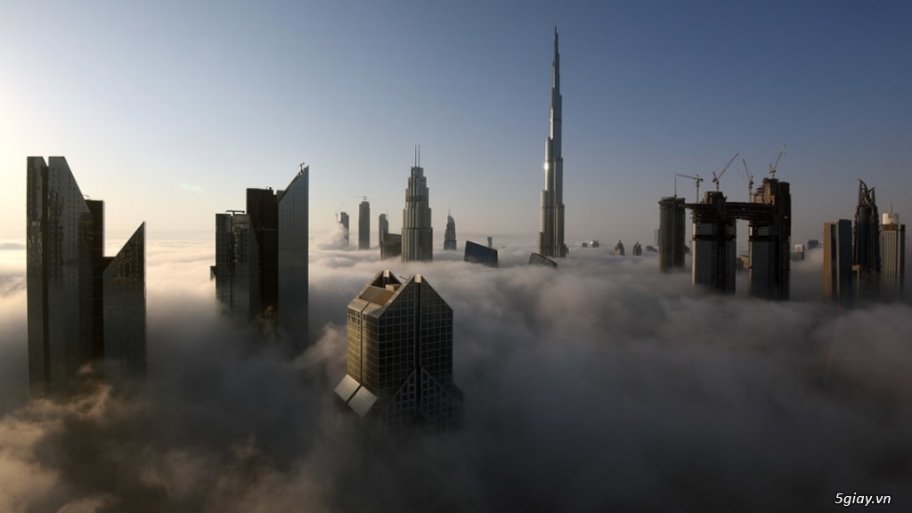 Bên trong tòa nhà cao nhất thế giới ở Dubai - 1